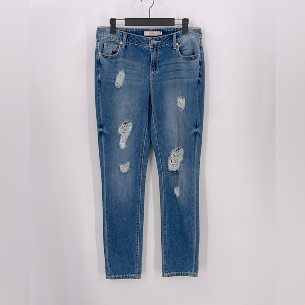 JUSTFAB Distressed Straight Leg Jeans - Picture 2 of 4